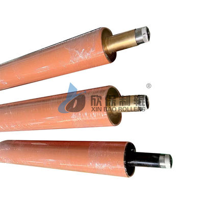 Powierzchnia walca maszyny jest gładka, a powłoka jednorodna.