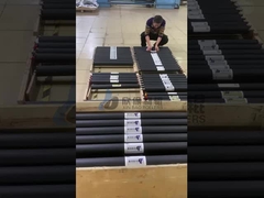 Gładka powierzchnia gumowego rolka do druku, zrównoważone i odporne na zużycie rdzenie wału